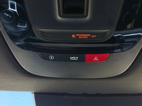 Certified 2023 Kia Sportage X-Pro Prestige image 32