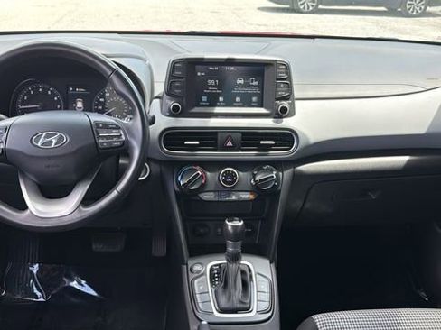 Used 2021 Hyundai Kona SEL w/ Cargo Package FWD image 12