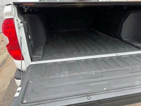 Used 2021 Toyota Tundra SR5 w/ Trail Edition image 37