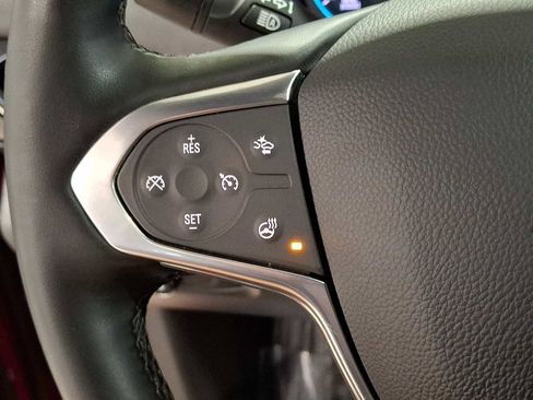 Used 2023 Chevrolet Traverse RS image 27