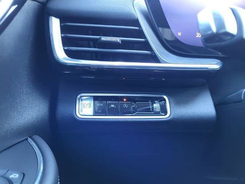 Used 2024 Buick Envision Preferred image 24