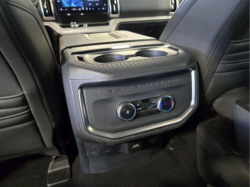 Used 2025 Ford Expedition Max Active AWD/4WD image 38
