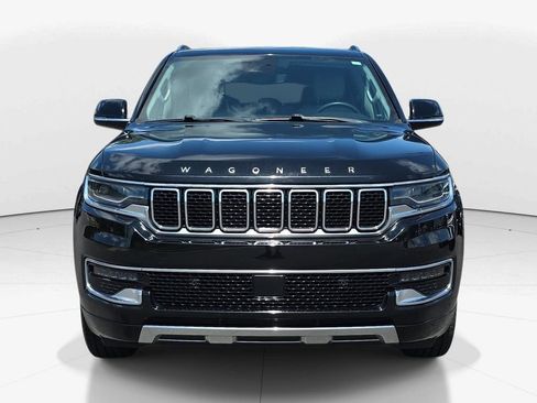 Used 2023 Jeep Wagoneer L Series III RWD image 12