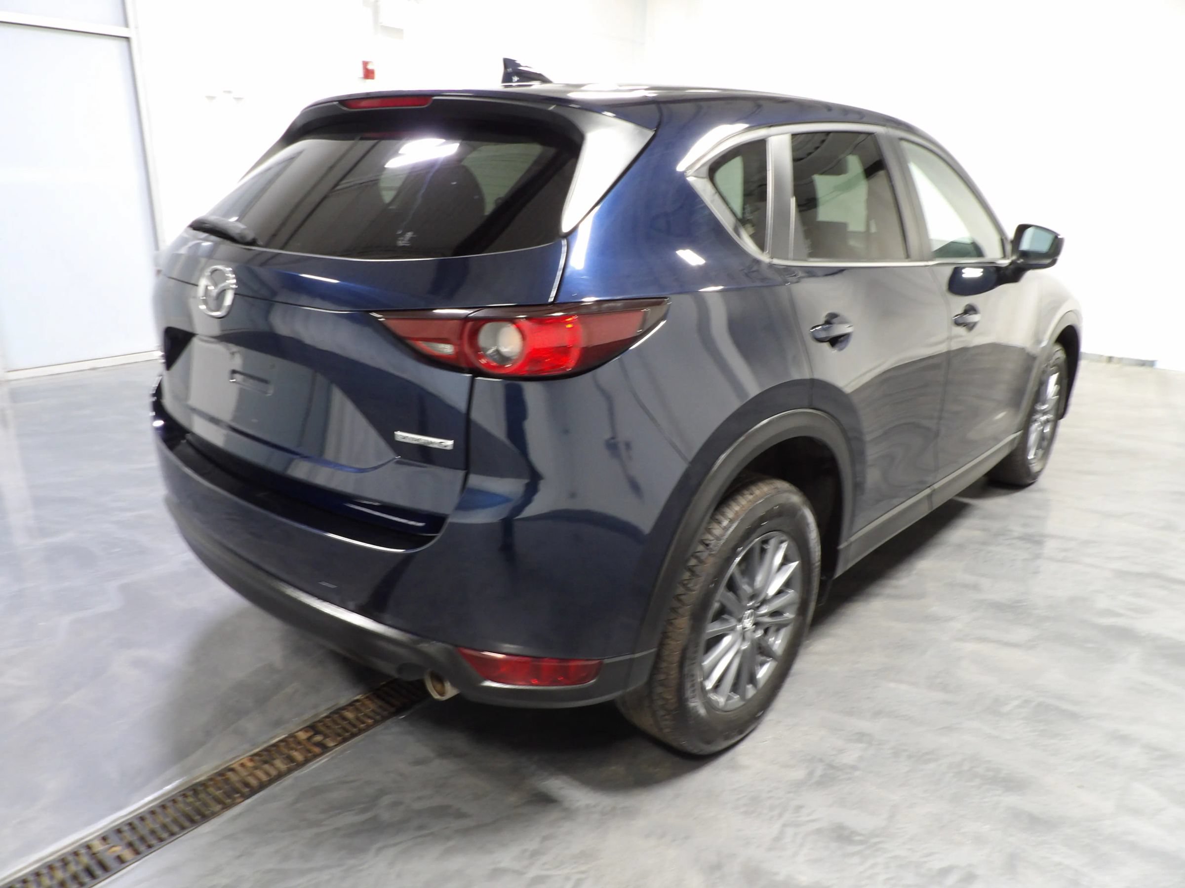 Used 2021 MAZDA CX-5 Touring AWD/4WD image 4