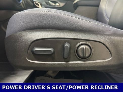 Used 2024 Chevrolet Blazer RS w/ Driver Confidence II Package image 17