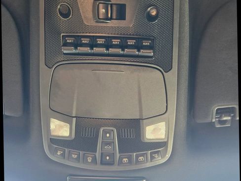 Used 2018 Ford F150 Raptor w/ Equipment Group 802A Luxury image 27