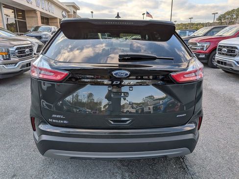 Certified 2024 Ford Edge SEL w/ Convenience Package image 5