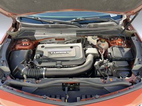 Used 2019 Cadillac XT4 Premium Luxury w/ Cold Weather Package image 31