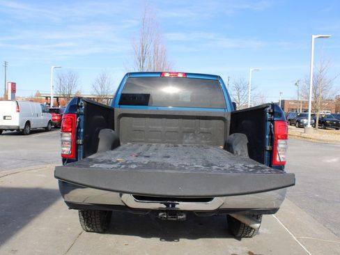 Used 2024 RAM 2500 Big Horn w/ Bed Utility Group image 11