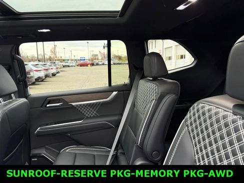New 2026 GMC Acadia Denali w/ Super Cruise Package AWD/4WD image 10