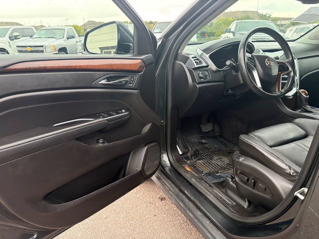 Used 2016 Cadillac SRX Performance w/ Driver Awareness Package AWD/4WD image 8