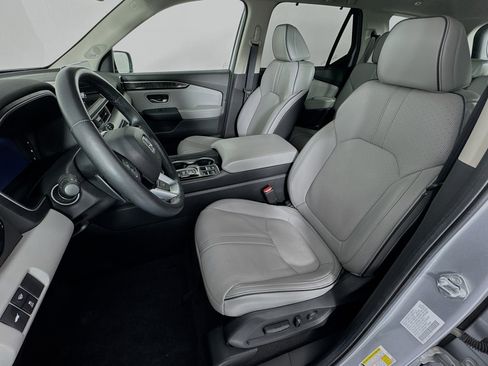 Certified 2024 Honda Pilot Elite image 22