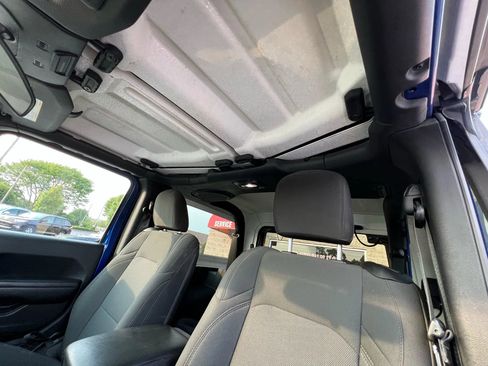 Used 2018 Jeep Wrangler Sport image 16