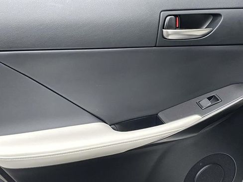 Used 2023 Lexus IS 350 F Sport w/ Navigation Package image 9