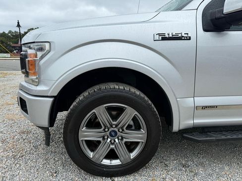 Used 2018 Ford F150 XLT w/ Equipment Group 302A Luxury AWD/4WD image 11