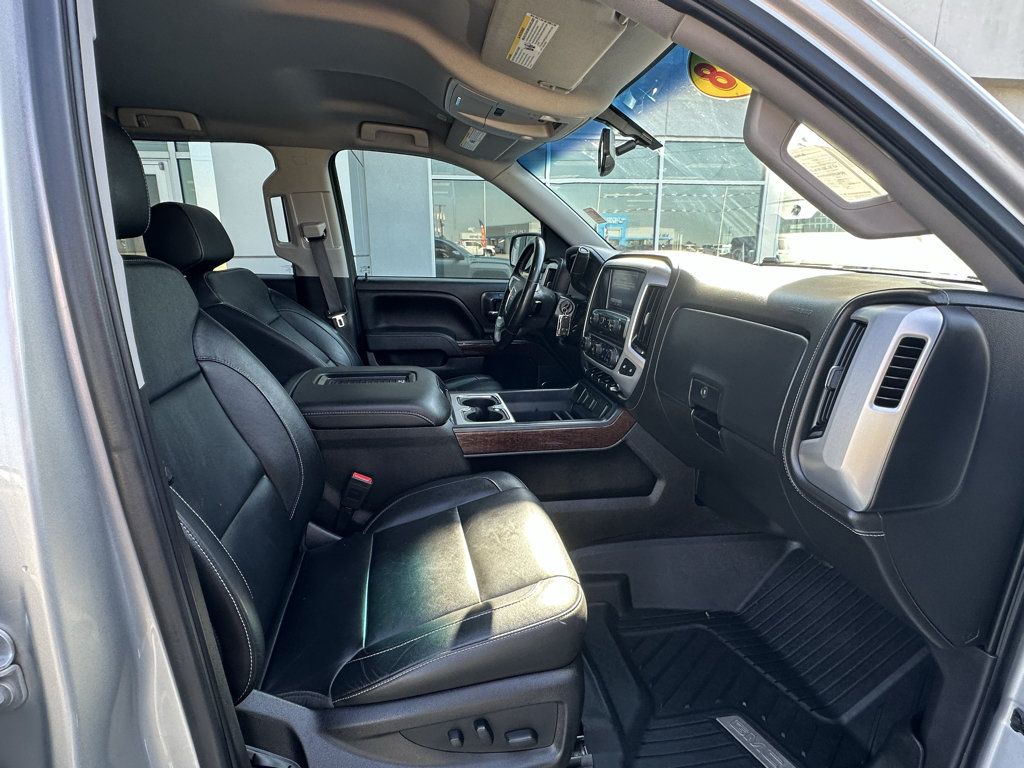 Used 2018 GMC Sierra 1500 SLT w/ SLT Premium Package AWD/4WD image 17