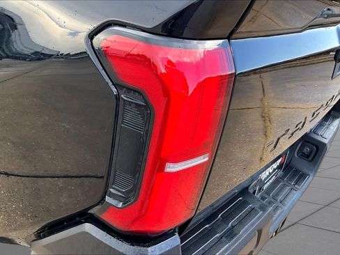 Used 2024 Toyota Tacoma SR RWD image 26