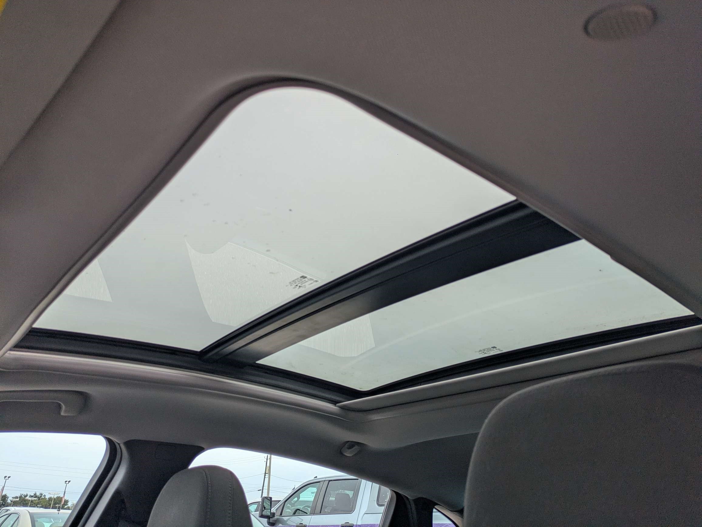 Used 2018 Chevrolet Malibu LT FWD image 20