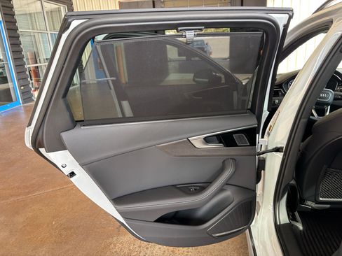 Used 2023 Audi A4 2.0T allroad Premium Plus image 31