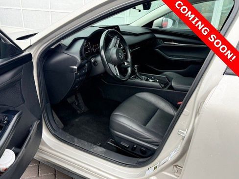 Used 2022 MAZDA MAZDA3 s image 4