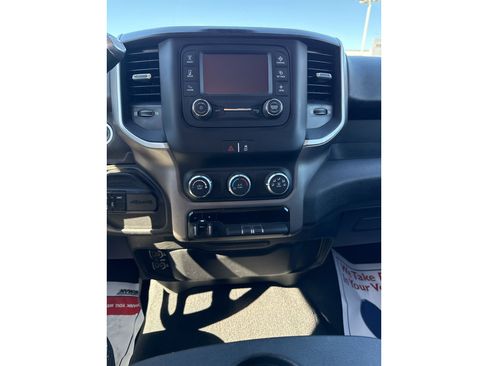 Used 2020 RAM 2500 Big Horn AWD/4WD image 11