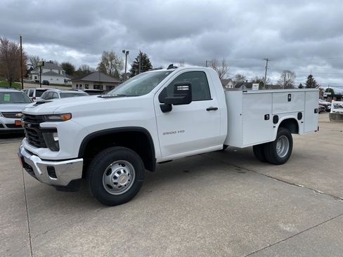 Used 2025 Chevrolet Silverado 3500 W/T w/ WT Convenience Package image 1