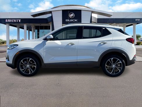 Used 2021 Buick Encore GX Essence w/ Advanced Technology Package image 7