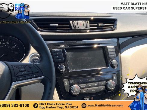 Used 2020 Nissan Rogue Sport SV AWD/4WD image 5