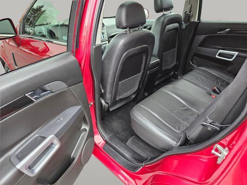 Used 2014 Chevrolet Captiva Sport LT w/ Convenience Package image 21