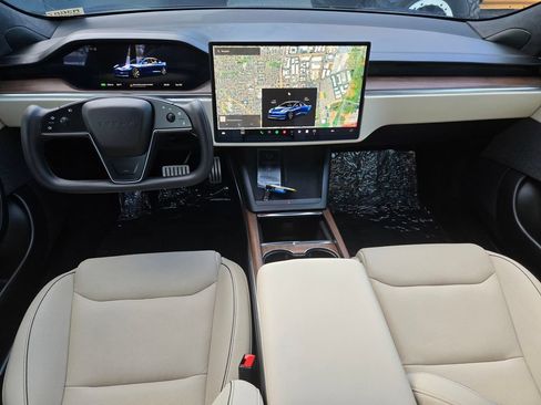 Used 2021 Tesla Model S Plaid AWD/4WD image 16