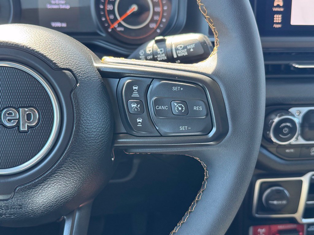 Used 2025 Jeep Wrangler Unlimited Sport AWD/4WD image 11