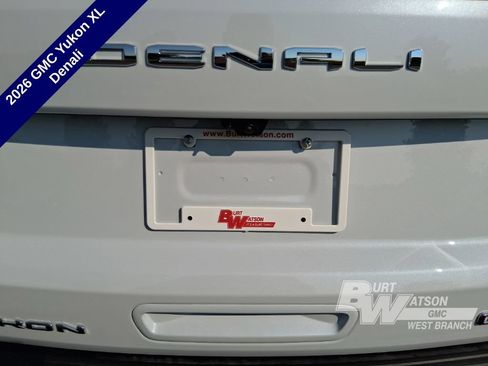 New 2026 GMC Yukon XL Denali w/ LPO, Floor Liner Package AWD/4WD image 15
