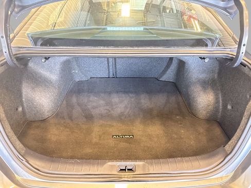 Used 2020 Nissan Altima 2.5 S AWD/4WD image 8