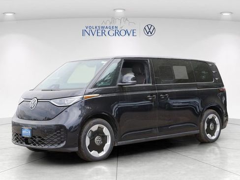New 2025 Volkswagen ID. Buzz Pro S RWD image 4