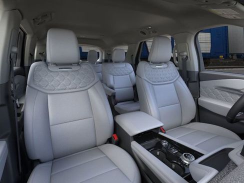 New 2026 Ford Explorer Platinum w/ LUX Leather Package image 11