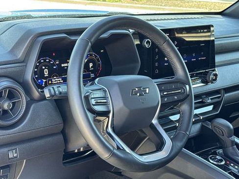 Used 2025 Chevrolet Colorado Trail Boss AWD/4WD image 16