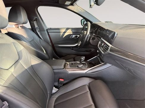 Used 2020 BMW 330i xDrive Sedan w/ Convenience Package image 15