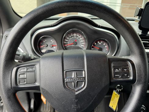 Used 2014 Dodge Avenger SE w/ Rallye Appearance Group image 18
