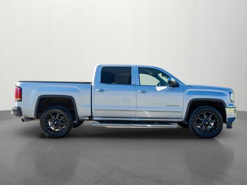 Used 2018 GMC Sierra 1500 SLT w/ SLT Premium Package image 8