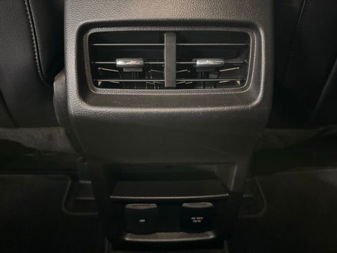 Used 2018 Ford Edge SEL w/ Equipment Group 201A image 30