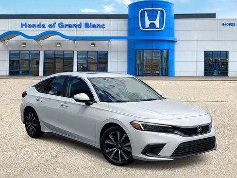 Used 2024 Honda Civic EX-L image 1