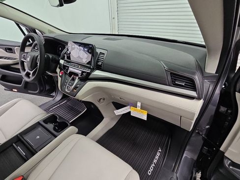 New 2026 Honda Odyssey EX-L image 36