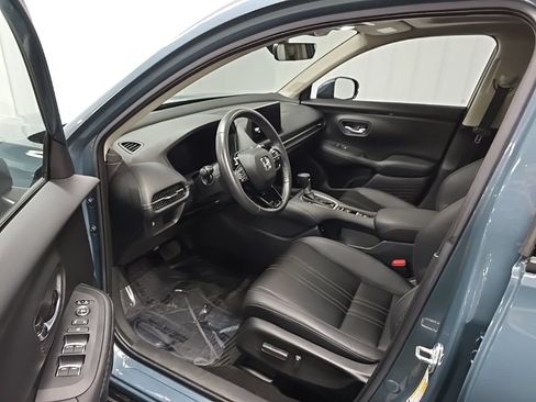 Used 2024 Honda HR-V EX-L image 29