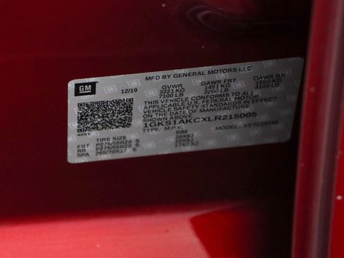 Used 2020 GMC Yukon SLE w/ Enhanced Driver Alert Package image 36