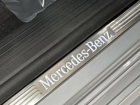 New 2026 Mercedes-Benz GLE 450 4MATIC image 16