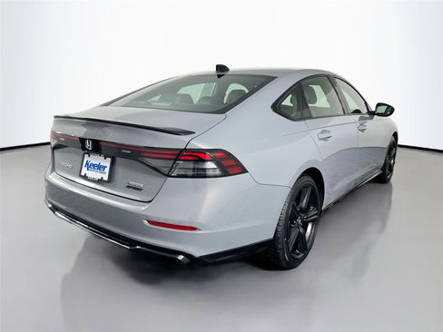 Used 2023 Honda Accord Sport image 6