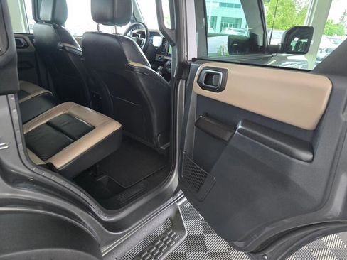 Used 2024 Ford Bronco Wildtrak AWD/4WD image 39