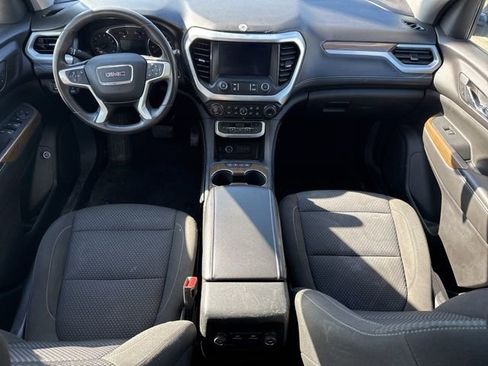 Used 2023 GMC Acadia SLE w/ Driver Convenience Package image 18