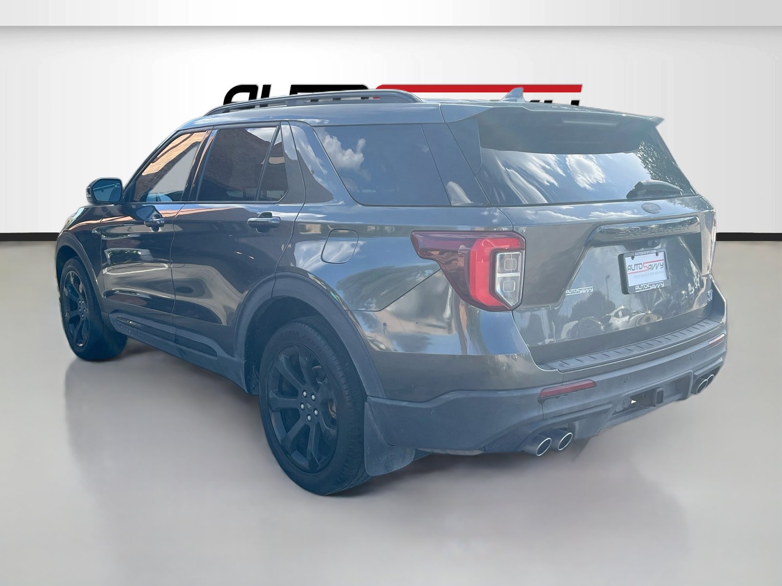 Used 2020 Ford Explorer ST w/ Premium Technology Package AWD/4WD image 5