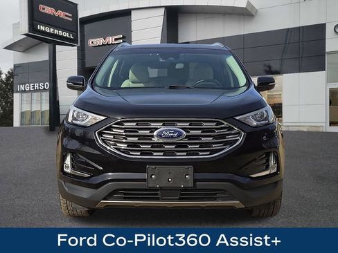 Used 2019 Ford Edge Titanium image 3